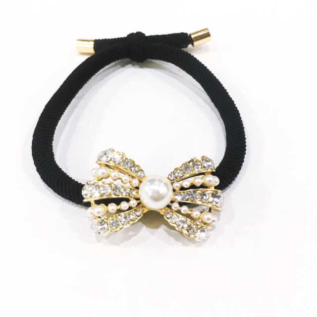 Buộc tóc hình nơ đính đá và ngọc phong cách Hàn