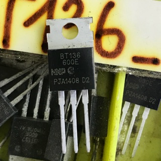 5c Triac BT136 và BT137