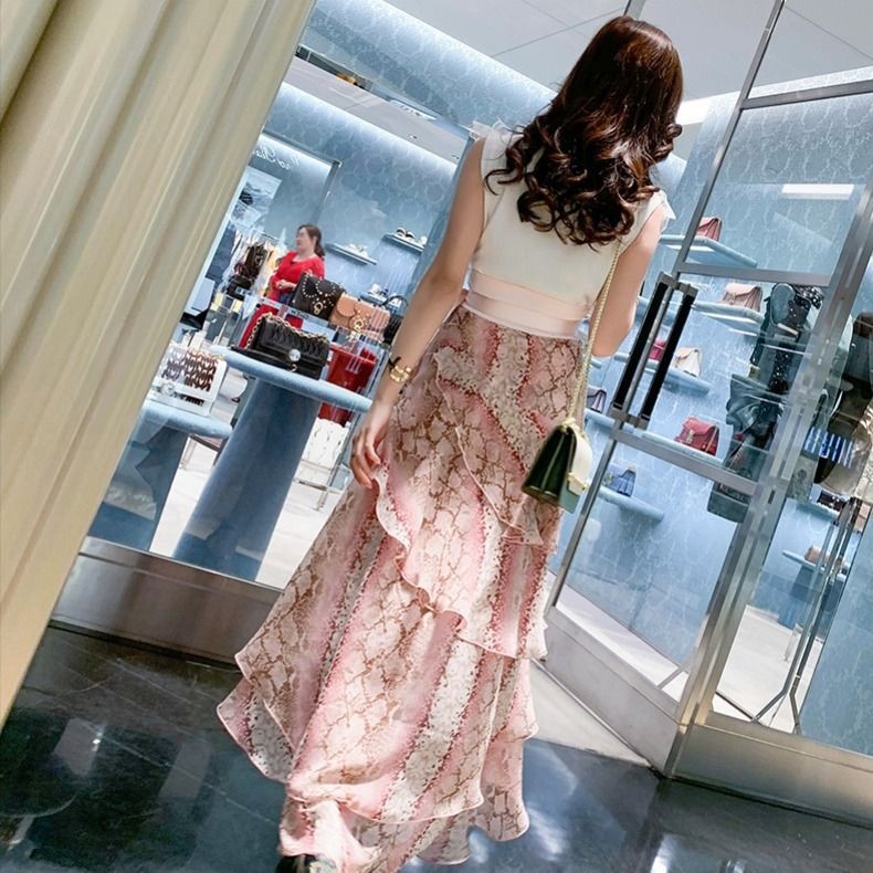 ♈Fairy suit female summer fashion 2021 new high-waist lace-up temperament small fresh women s half-length skirt Korean version