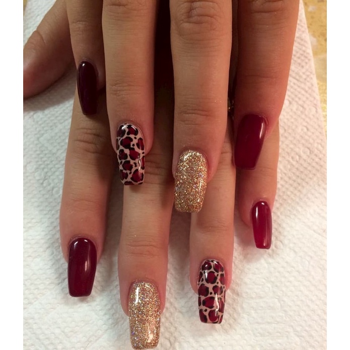 Nailbox móng úp dán thiết kế da beo đỏ