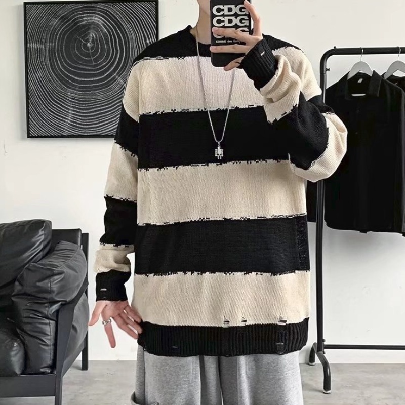 Áo sweater cổ tròn tay dài dáng rộng kẻ sọc thiết kế rách phong cách Hàn Quốc cá tính cho nam
