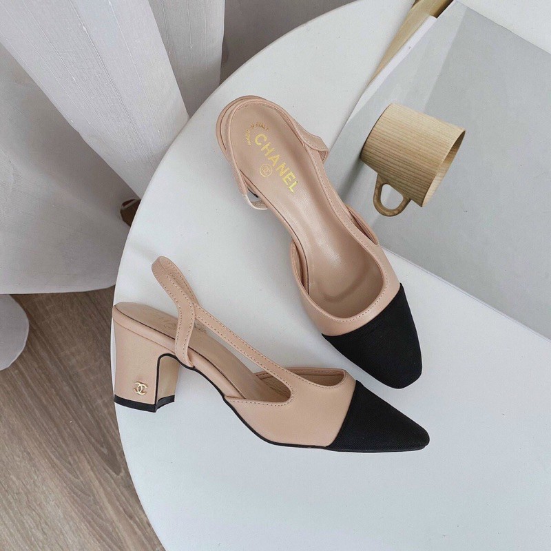 Sandal pha màu hở gót