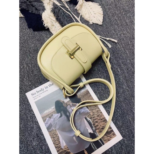 TÚI đeo chéo NHỎ xinh