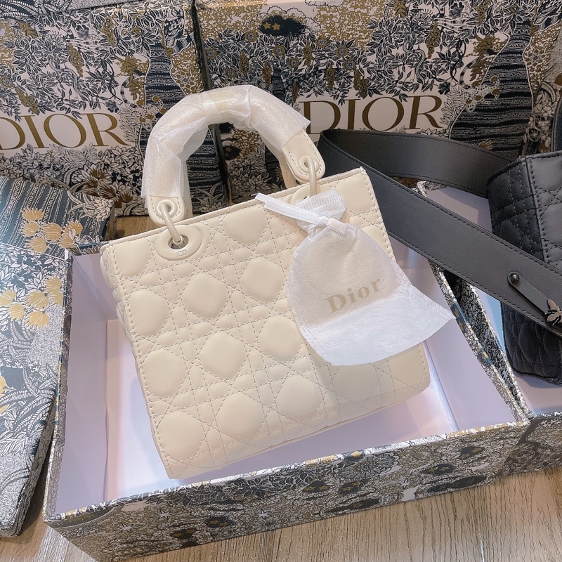 Di Ô Lady 5 ô Size 20 fullbox