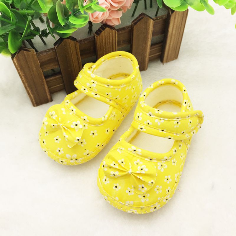 Giày búp bê chất liệu cotton chống trượt đính nơ xinh xắn cho bé 0-18 tháng tuổi