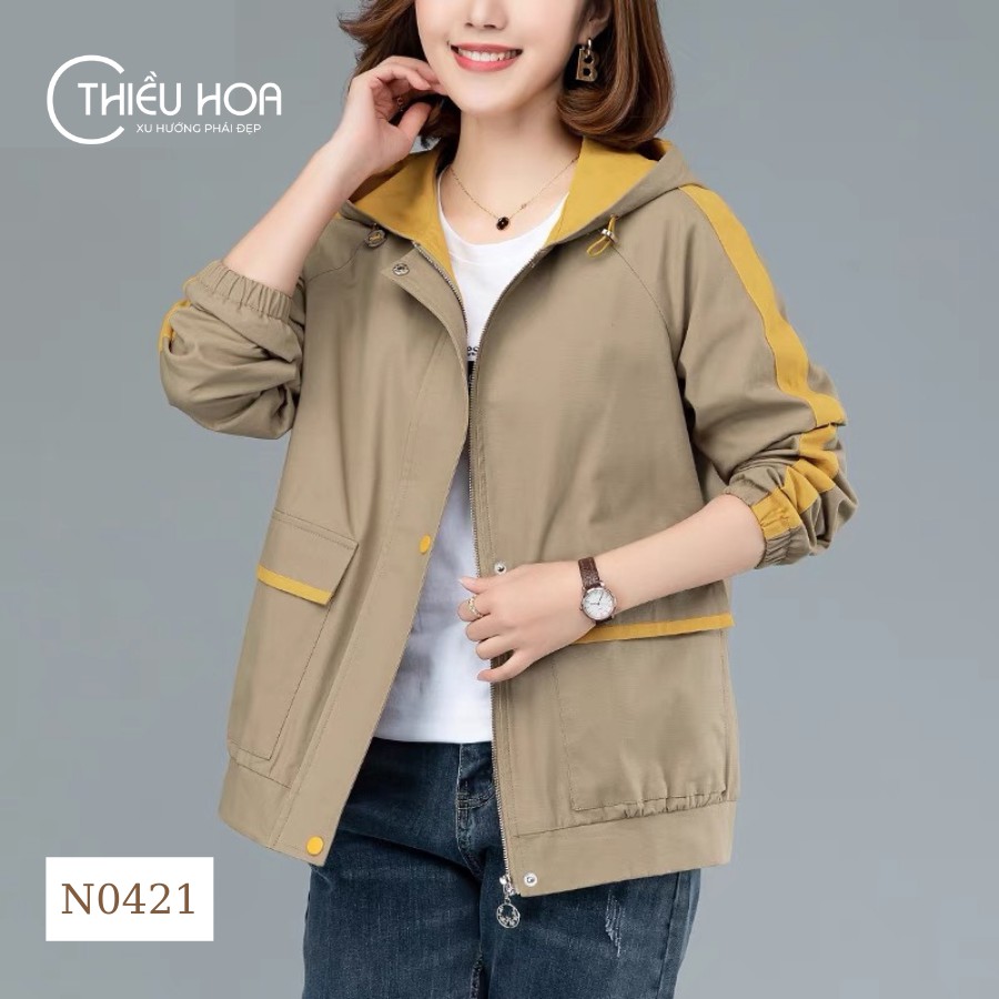 Áo Khoác Nữ Trung Niên Có Mũ Chất liệu Kaki dù chất liệu mát mẻ chống tia UV ,Chống Gió cực tốt THIỀU HOA  AK1N04211N