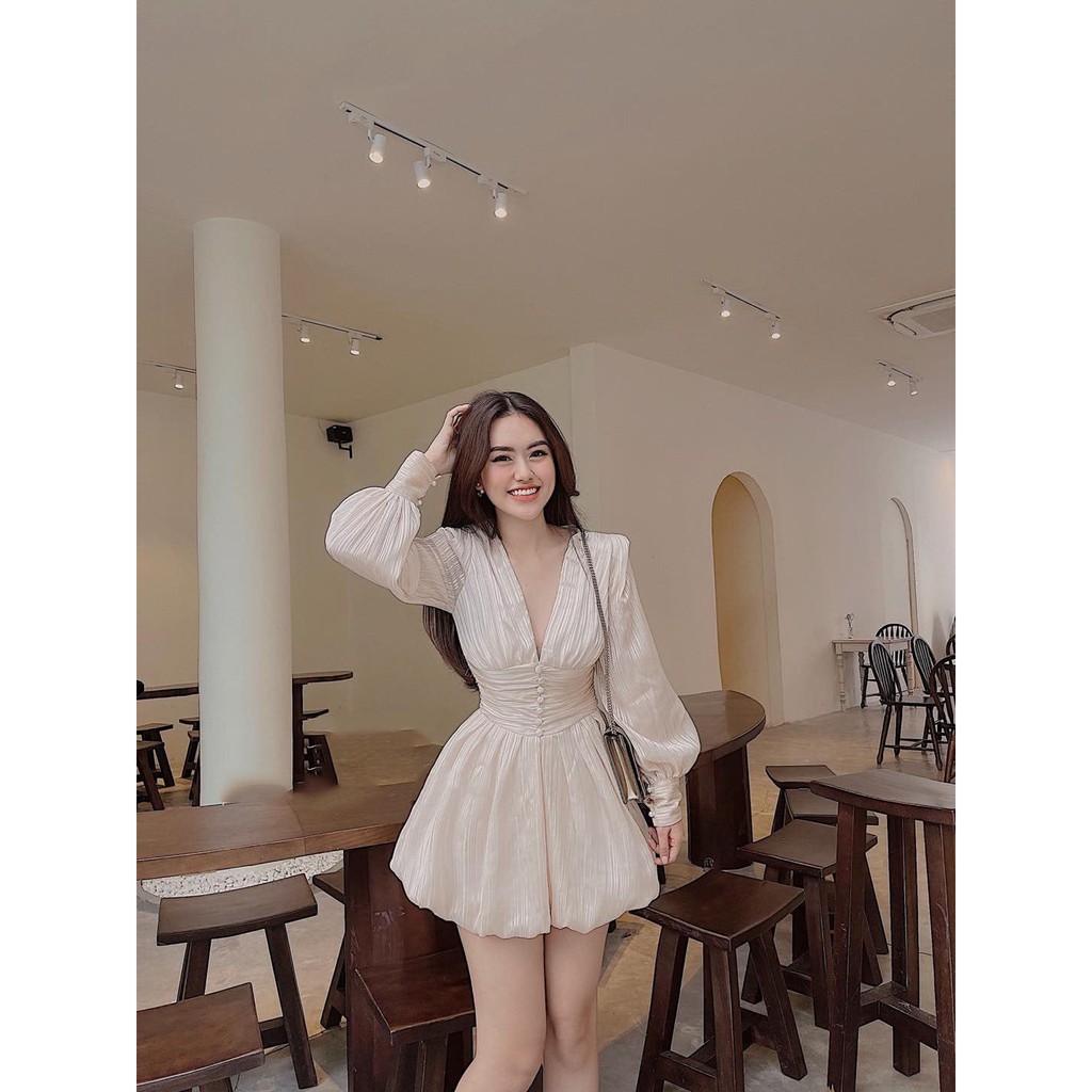 Đầm váy đi biển, đầm xòe cổ V tay dài dạo phố xinh xắn Maxy Dress | BigBuy360 - bigbuy360.vn