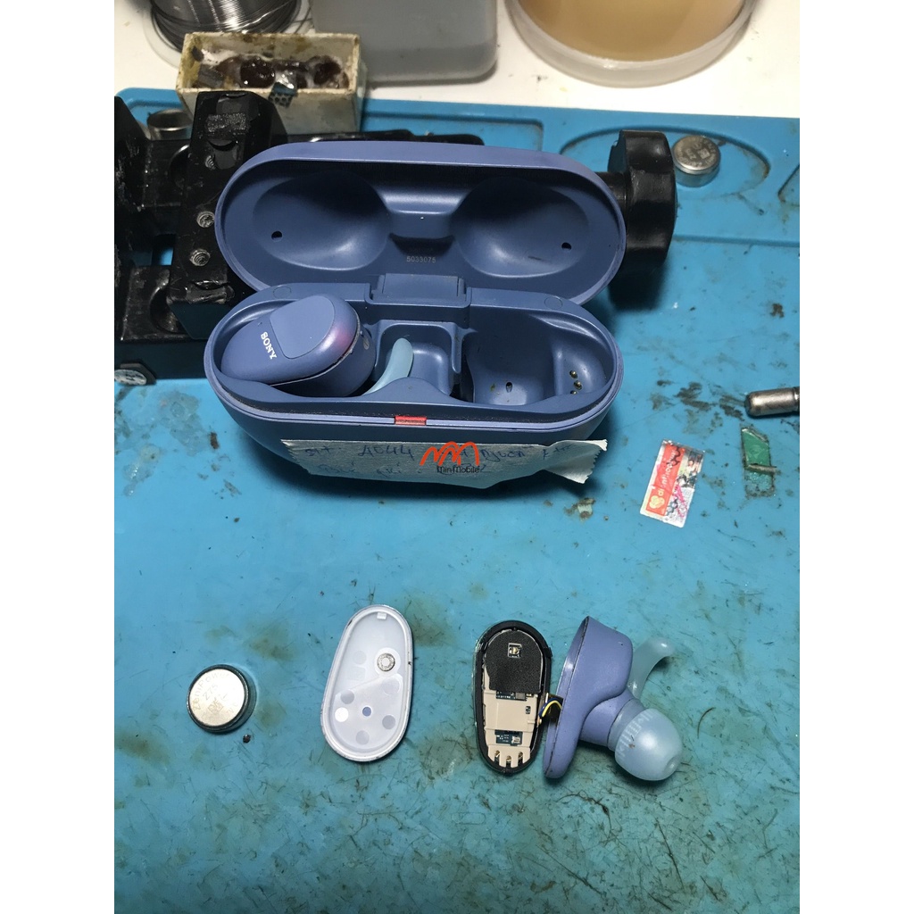 Thay pin tai nghe SONY WF-SP800N