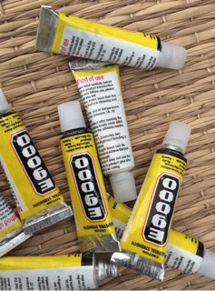 3 tuýp keo nhỏ 3ml