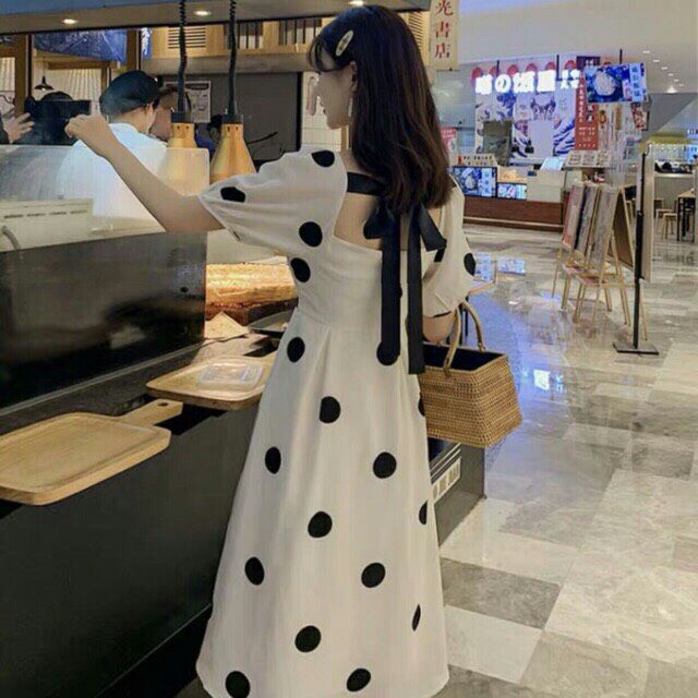 Đầm bi đen thắt nơ sau, đầm chấm bi dáng dài, đầm maxi trắng chấm bi thắt nơ