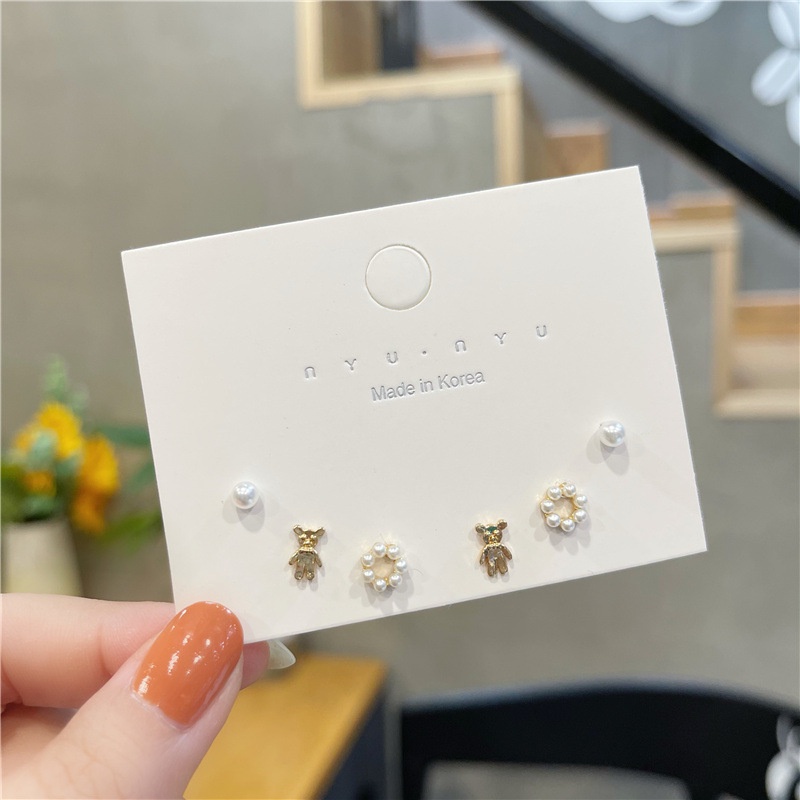 Set 6 khuyên tai hình trái tim/ hoa/ gấu đính đá dễ thương cho nữ