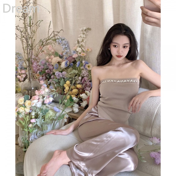 Bộ Áo Liền Quần Hai Dây Hở Vai Dáng Ôm Eo Cao Thời Trang Mùa Hè Cho Nữ