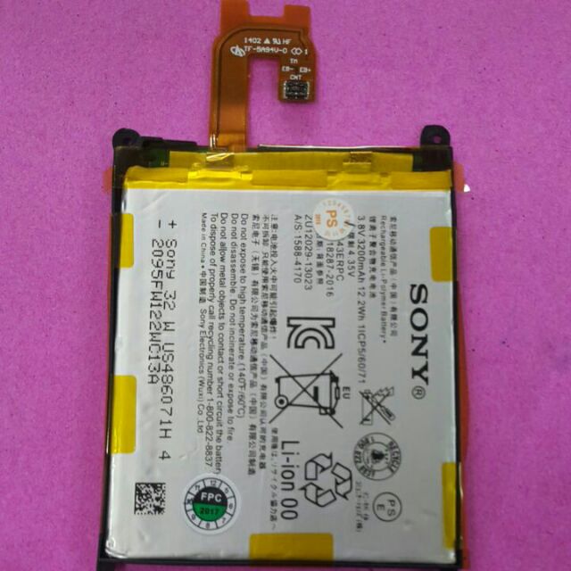 Pin sony Z2