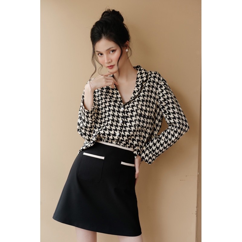 CHÂN VÁY NGẮN TÚI TRƯỚC VIỀN NGANG / Z0017 | BigBuy360 - bigbuy360.vn