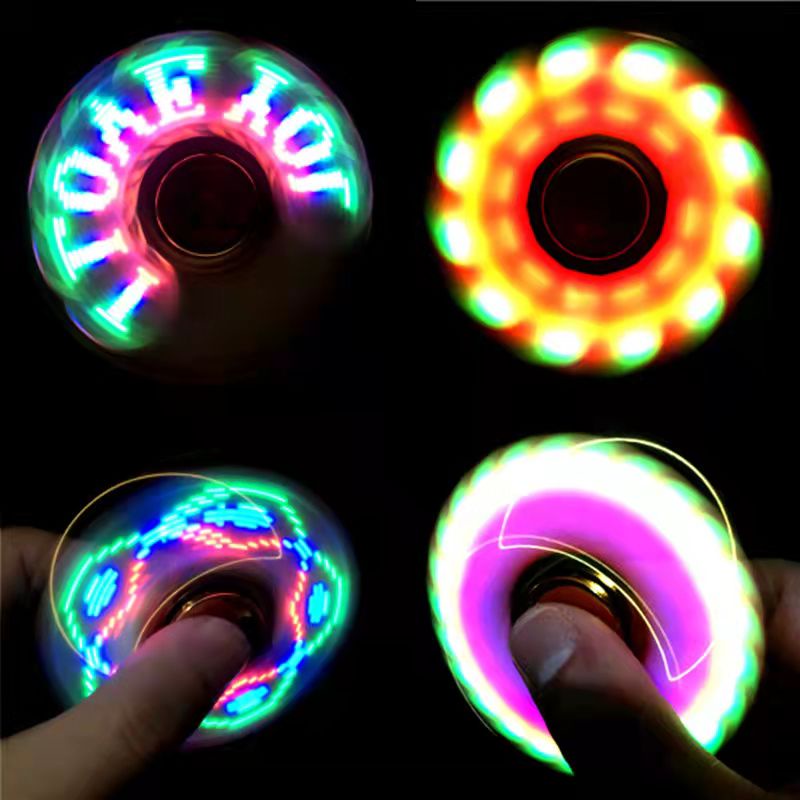 Con Quay Đồ Chơi Fidget Spinner Với ĐèN LED GiúP GiảM Stress Cho Trẻ Em