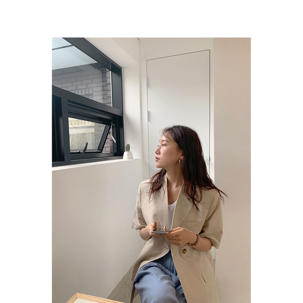 Bộ Áo Khoác Blazer Cotton Ngắn Tay Dáng Rộng Phối Nút + Quần Xinh Xắn | BigBuy360 - bigbuy360.vn