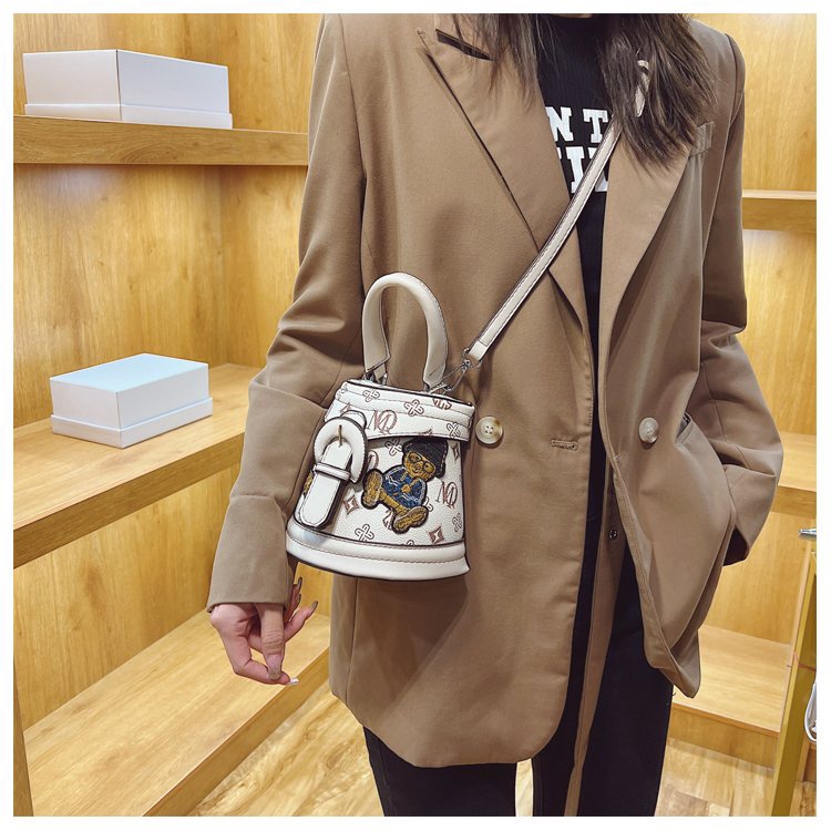 Túi Đeo Chéo Da PU Khóa Nam Châm Thời Trang Hàn Quốc