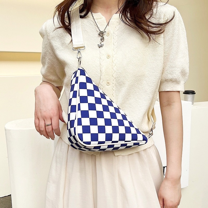 Túi Vuông Nhỏ Đeo Chéo Vai Họa Tiết Kẻ Ô 2022 Mới NB00223