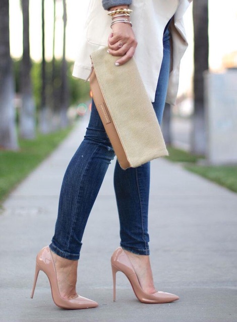 Giày cao gót đế đỏ loubouti nude 9-11p