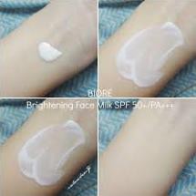 Kem chống nắng Biore UV Bright Milk SPF50+/PA++++ 40ml (hồng)🍀CHÍNH HÃNG 🍀  giúp nàng có làn da trắng hồng tự nhiên