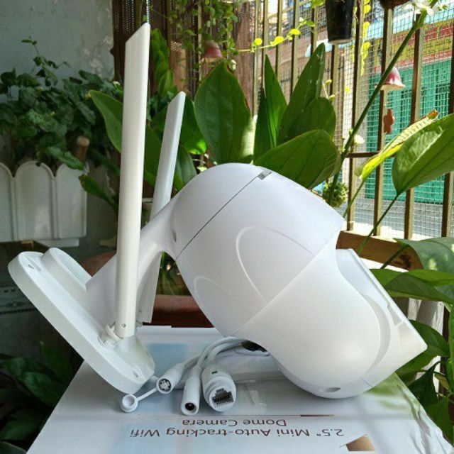 CAMERA NGOÀI TRỜI YOOSEE - PTZ 10 LED MẪU MỚI - TẶNG THẺ 32G - FULL HD 1080 - XOẠY 360 - CHÔNG NƯỚC TUYỆT ĐỐI | BigBuy360 - bigbuy360.vn