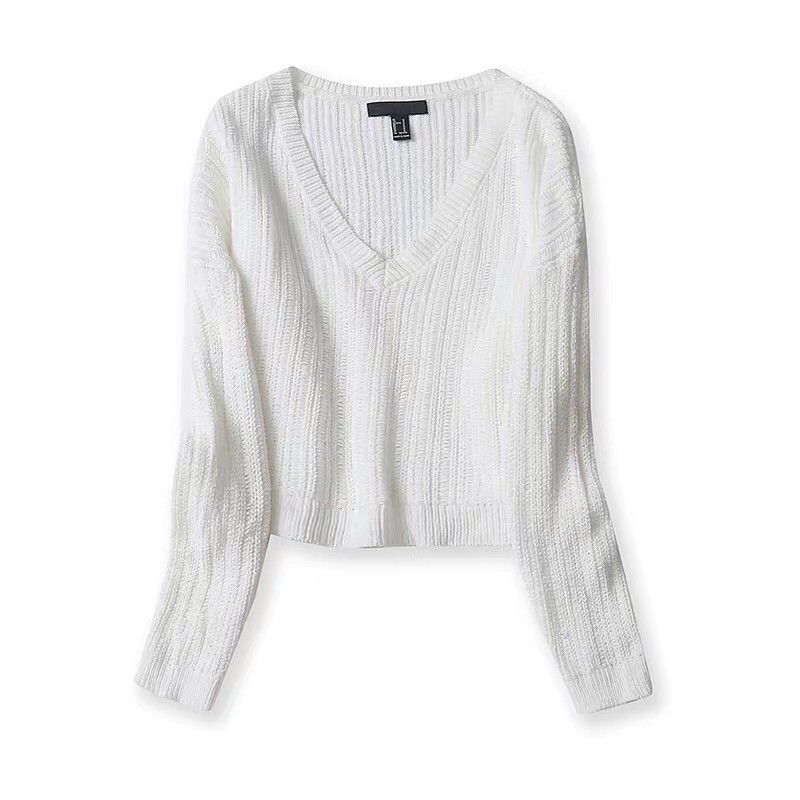 Áo len trắng F21
