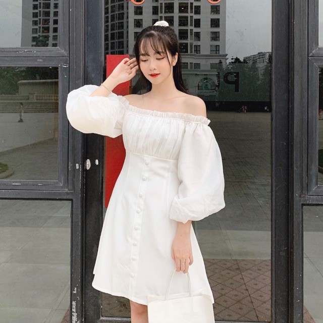 Váy trễ cúc bọc