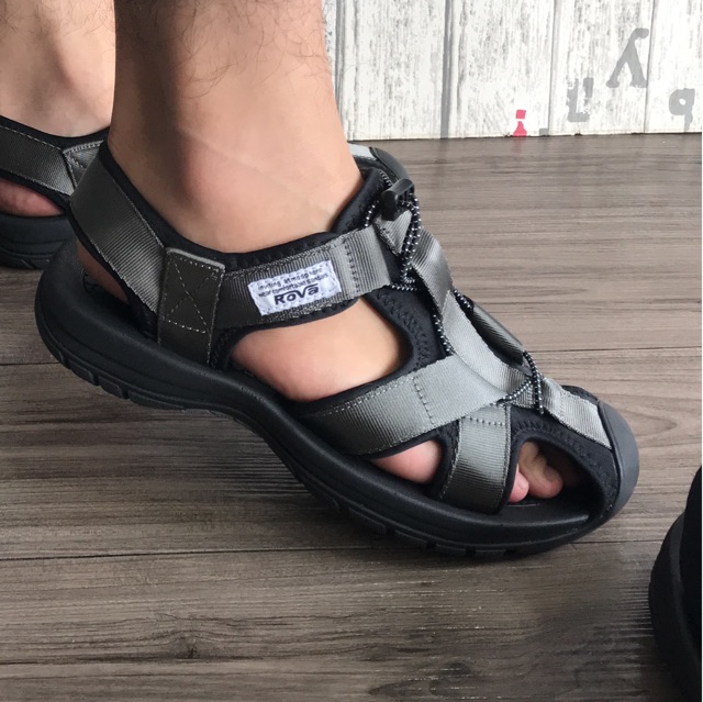 Giày sandal nam bít mũi quai dù có quai hậu cố định thích hợp mang dã ngoại đi phượt du lịch hiệu Rova RV626Br