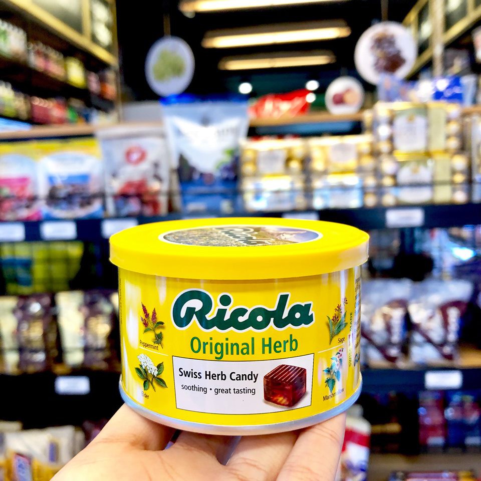[2 vị] Kẹo ngậm Thảo mộc Ricola Lemon Mint 100g -VITAMIN HOUSE