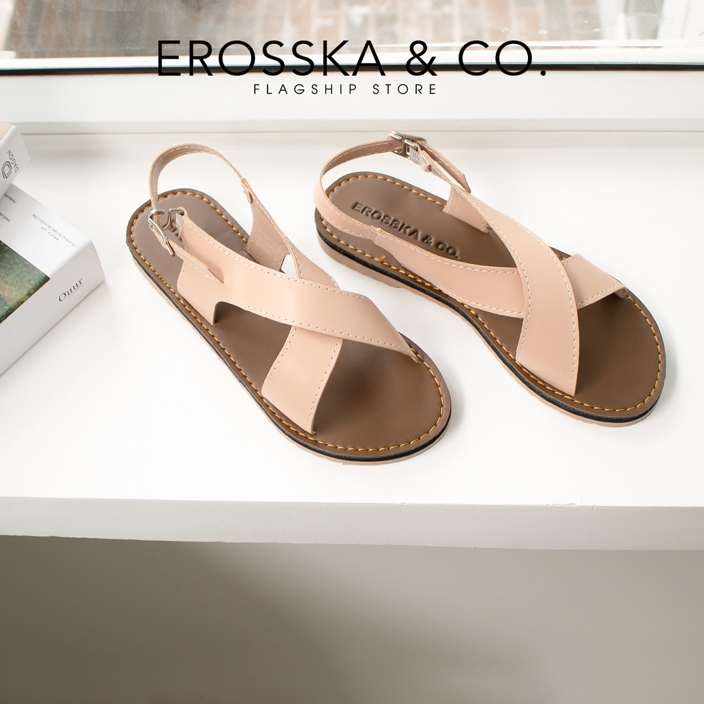 Erosska - Sandal đế bệt thời trang nữ quai đan chéo màu trắng - SE001