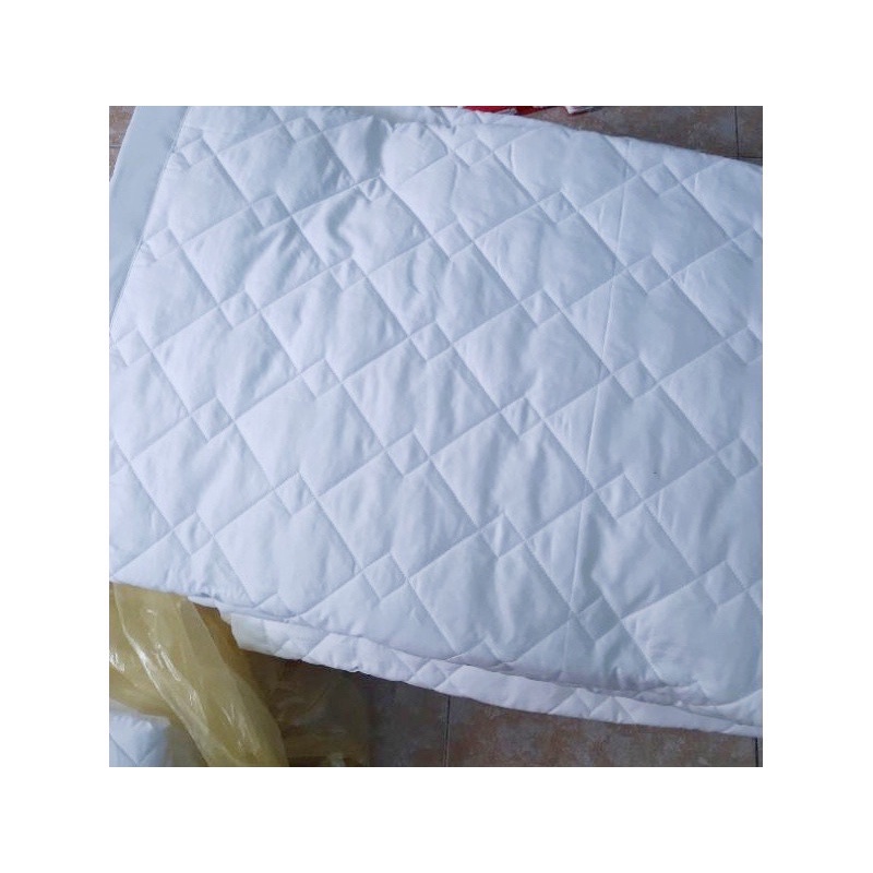 Mền chần bông trắng trơn cotton Cao Cấp cho khách sạn nhà nghỉ gia đình mỏng nhẹ