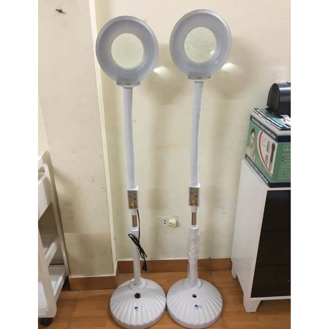 Đèn Led chân nhẹ ,nặng  120 bóng , trục khuỷu 1 -3 màu ,đèn hồng ngoại  dùng trong spa thẫm mỹ viện