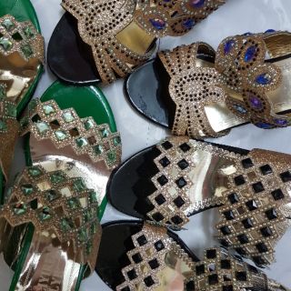 Dép cao gót sang chảnh