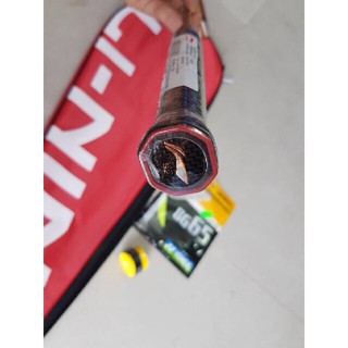 ợt cầu lông Lining khung cacbon (Tặng 1 lần căng dây + 1 cuốn cán trống trơn)
