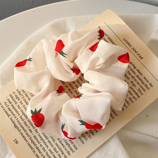 Dây cột tóc vải chiffon họa tiết quả dâu xinh xắn cho nữ