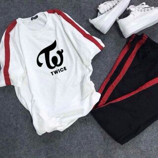 Bộ quần áo TWICE in theo yêu cầu