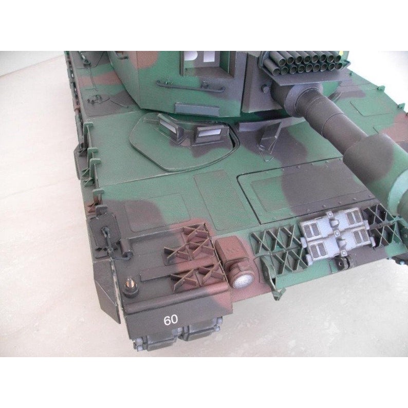 Bộ kit mô hình giấy 3D Xe tăng Leopard 2A4 German Tank