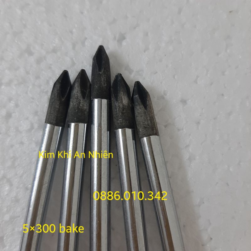 Tua vít dài 5x300mm, 6x300mm có từ tính bằng thép Crv chính hãng CMART