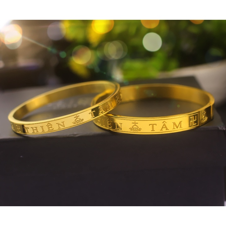 Vòng tay Thiên Tâm titan cao cấp màu vàng hình tròn siêu đẹp, bền màu - Đeo tay vạn sự may