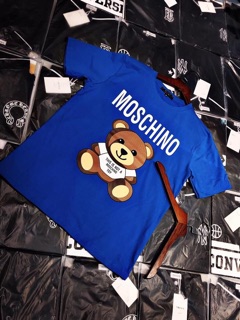 Áo moschino