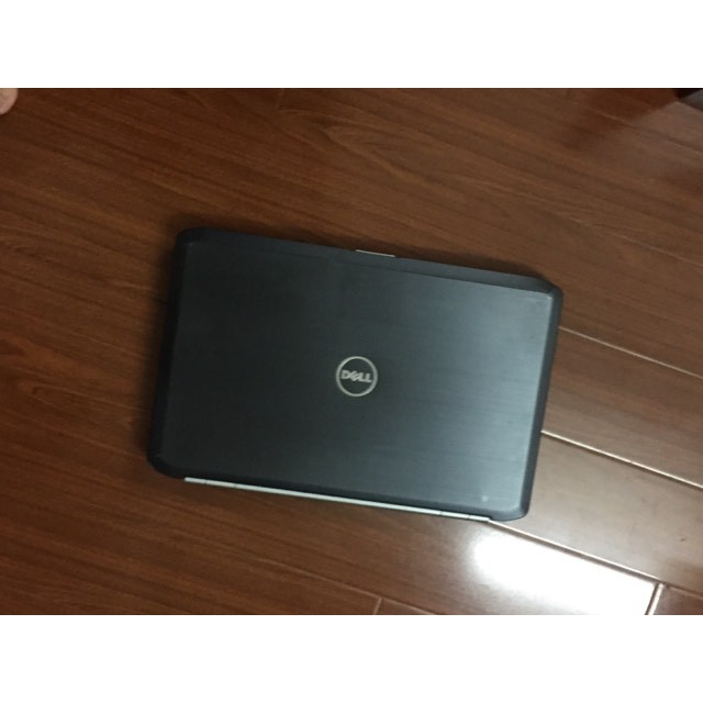 (quá rẻ chơi game) Dell Latitude E5520 i5 25250M ram 4Gb ổ 320Gb