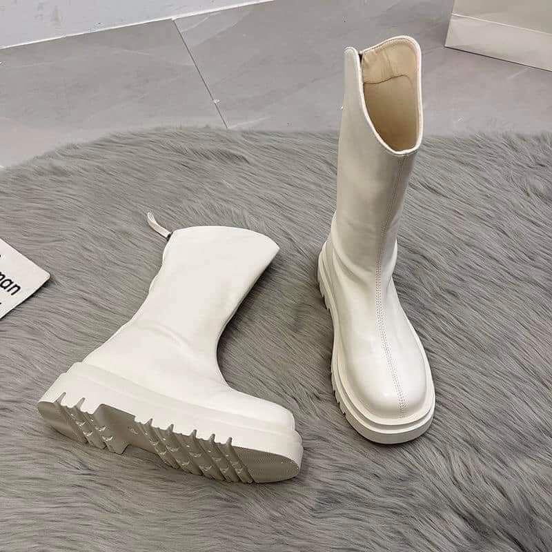 Boot lửng chân