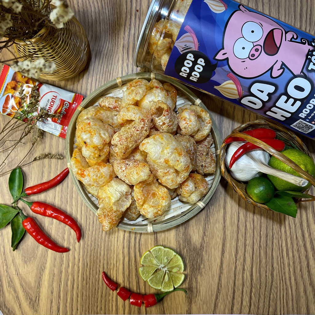 Da heo tỏi ớt 160g RoopRoop đồ ăn vặt Sài Gòn vừa ngon vừa rẻ | BigBuy360 - bigbuy360.vn