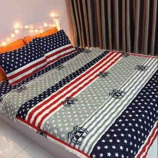 sale 350.000. Gồm 1 Vỏ chăn trần lồng được ruột, 1 ga phủ trần bông, 2 vỏ gối đầu trần bông, 1 vỏ gối ôm