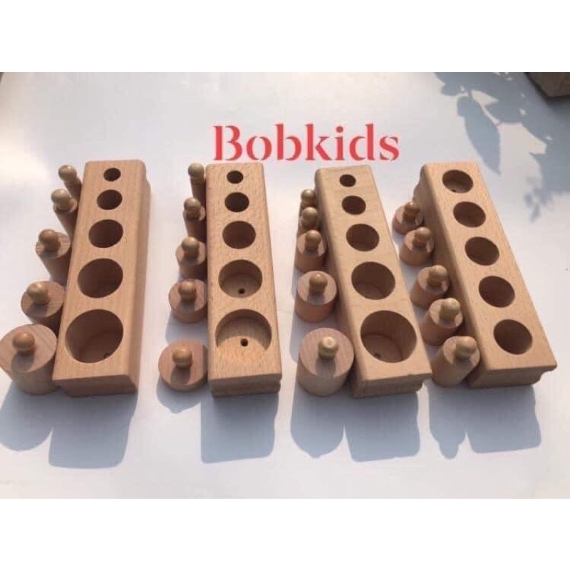 Bộ trụ có núm size mini- giáo cụ montessori