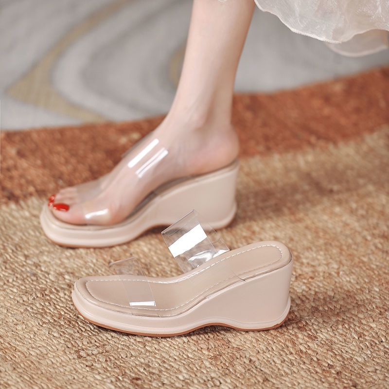 Dép đế xuồng chống thấm nước dễ phối đồ phong cách mùa hè thời trang cho nữ