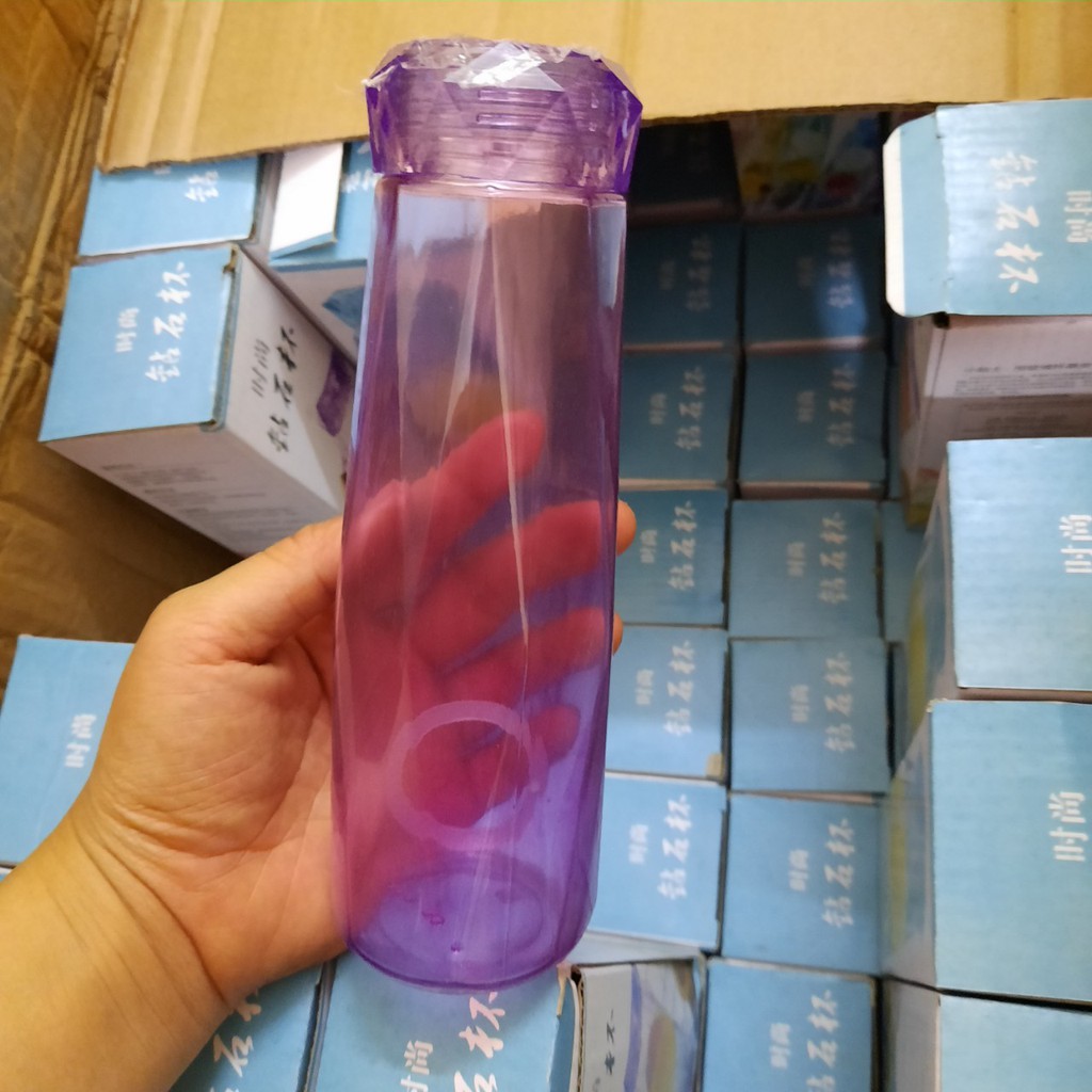 Bình Nước Thủy Tinh Kim Cương 7 Màu Cao Cấp | BigBuy360 - bigbuy360.vn