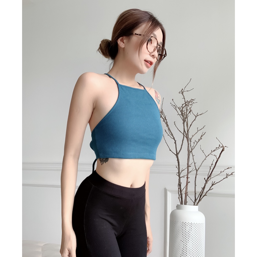 Áo croptop cổ yếm đan dây hở lưng thun gân La Boutique