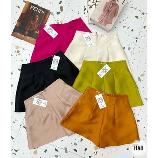 Quần shorts vải tafta cạp cao túi giả- khóa kéo sau