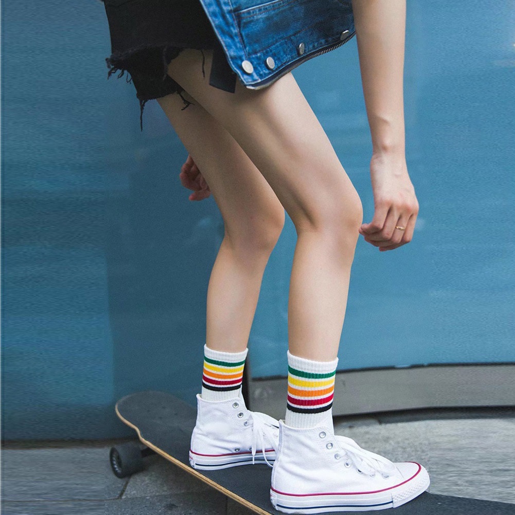 Đôi Vớ Cotton Họa Tiết Sọc Nhiều Màu Thời Trang Cho Nam Nữ